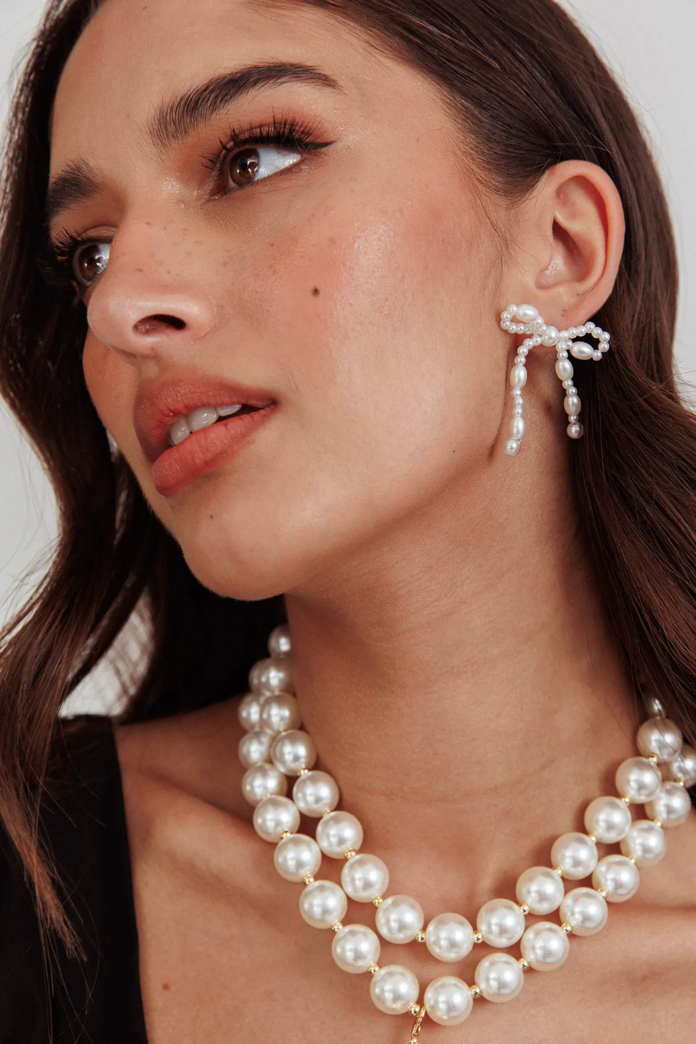 Anita Bow Stud Earrings Pearl