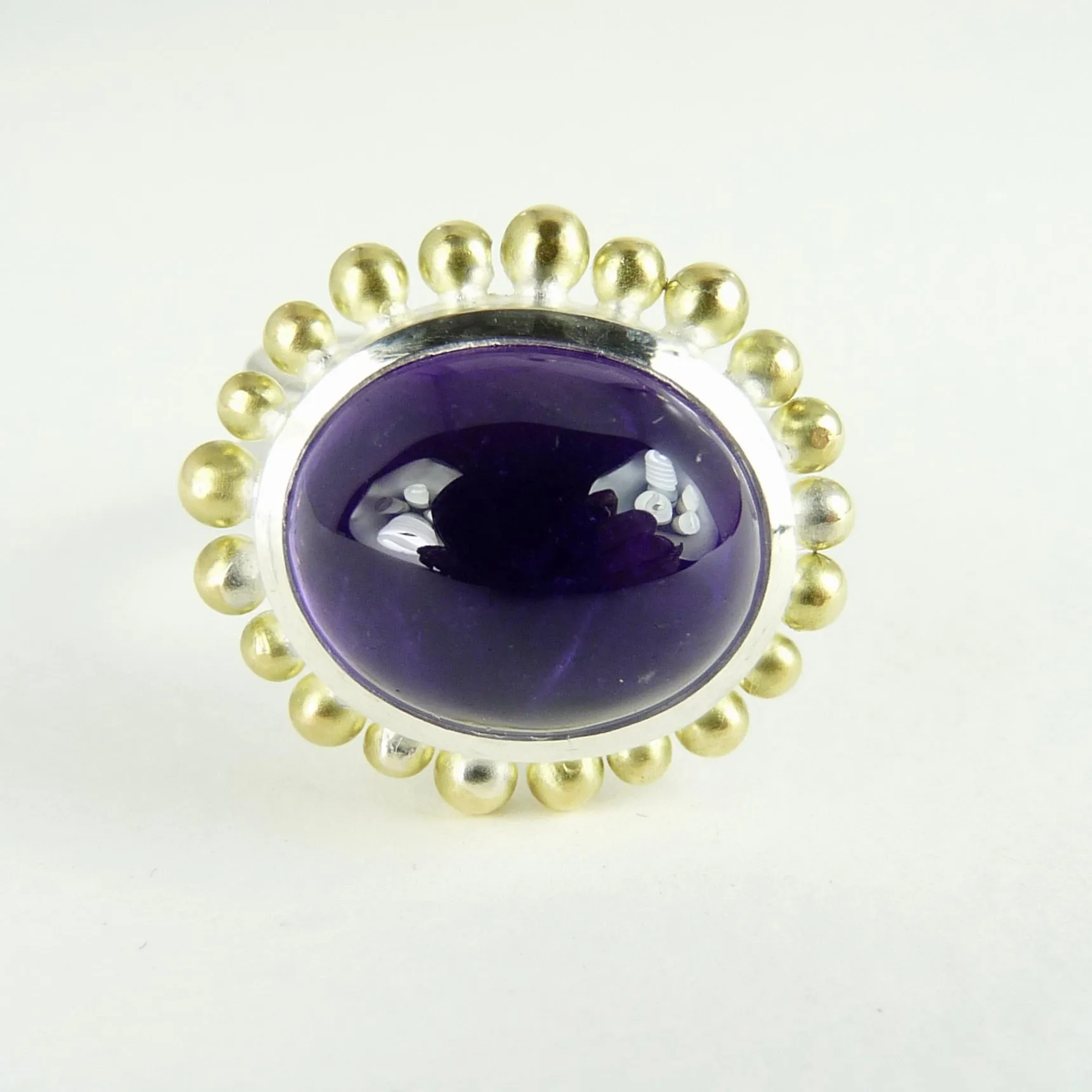 Cabochon Amethyst Courtesan Ring