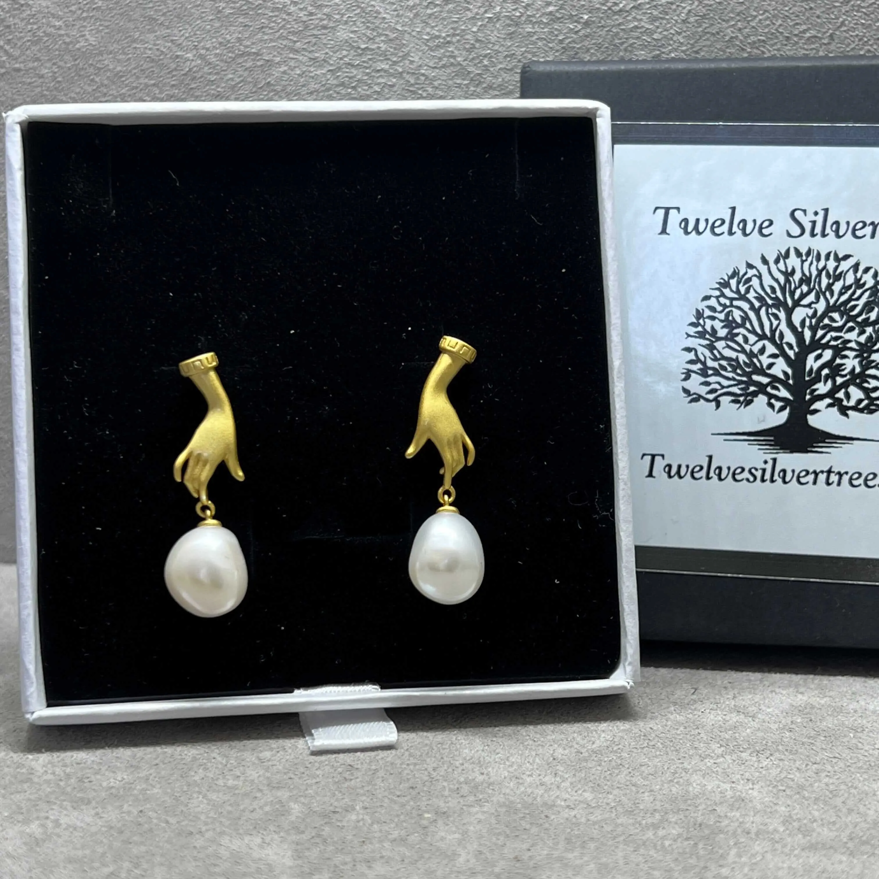 Freshwater Pearl & Sterling Silver Hand Pendant & Earrings