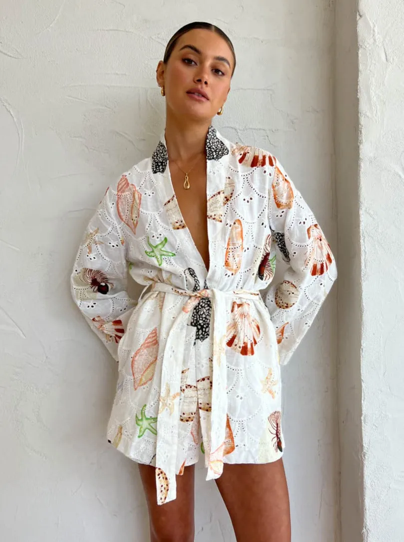 Palm Noosa Ace of Spades Robe in Shells