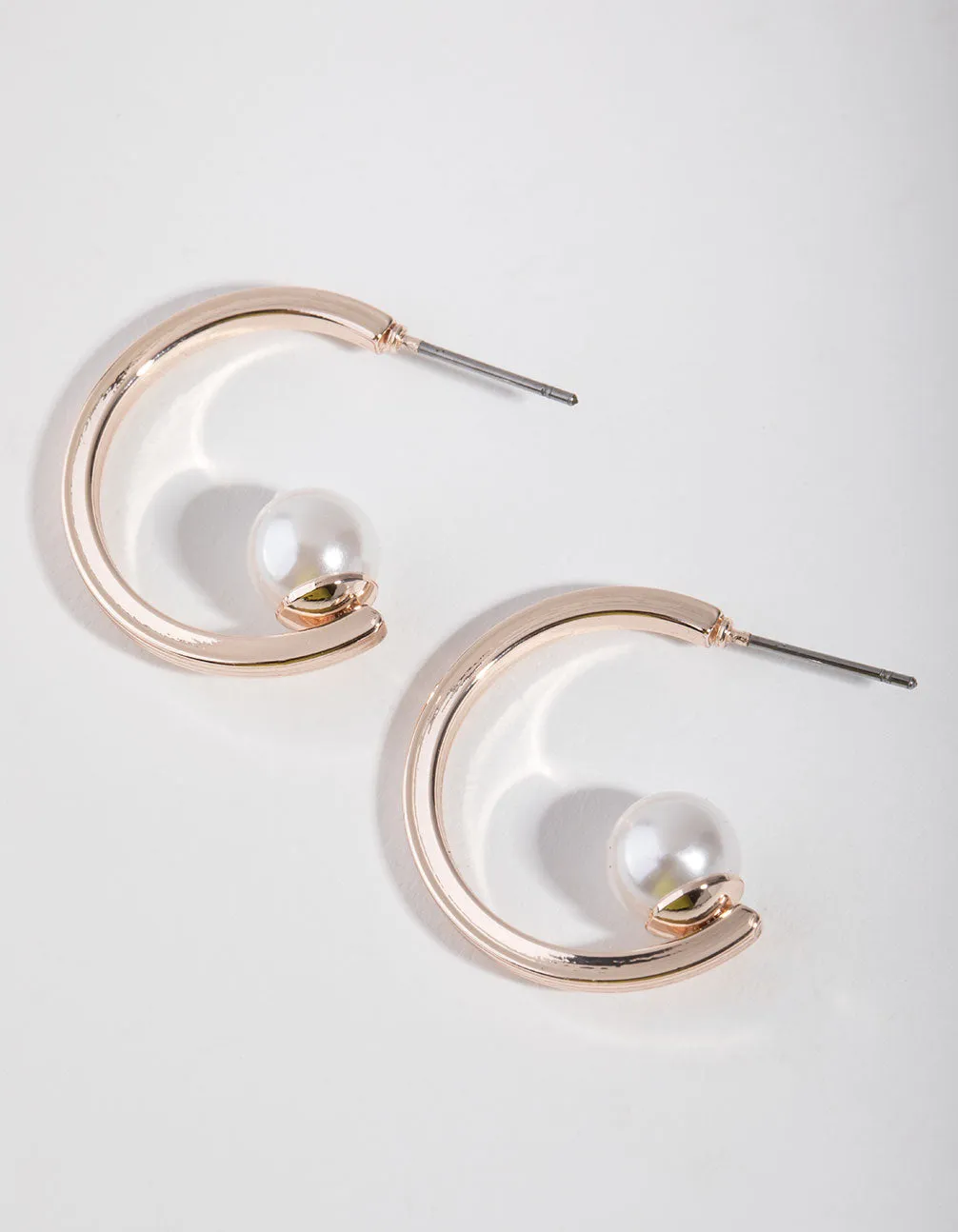 Rose Gold Curled Pearl Hoop Earrings