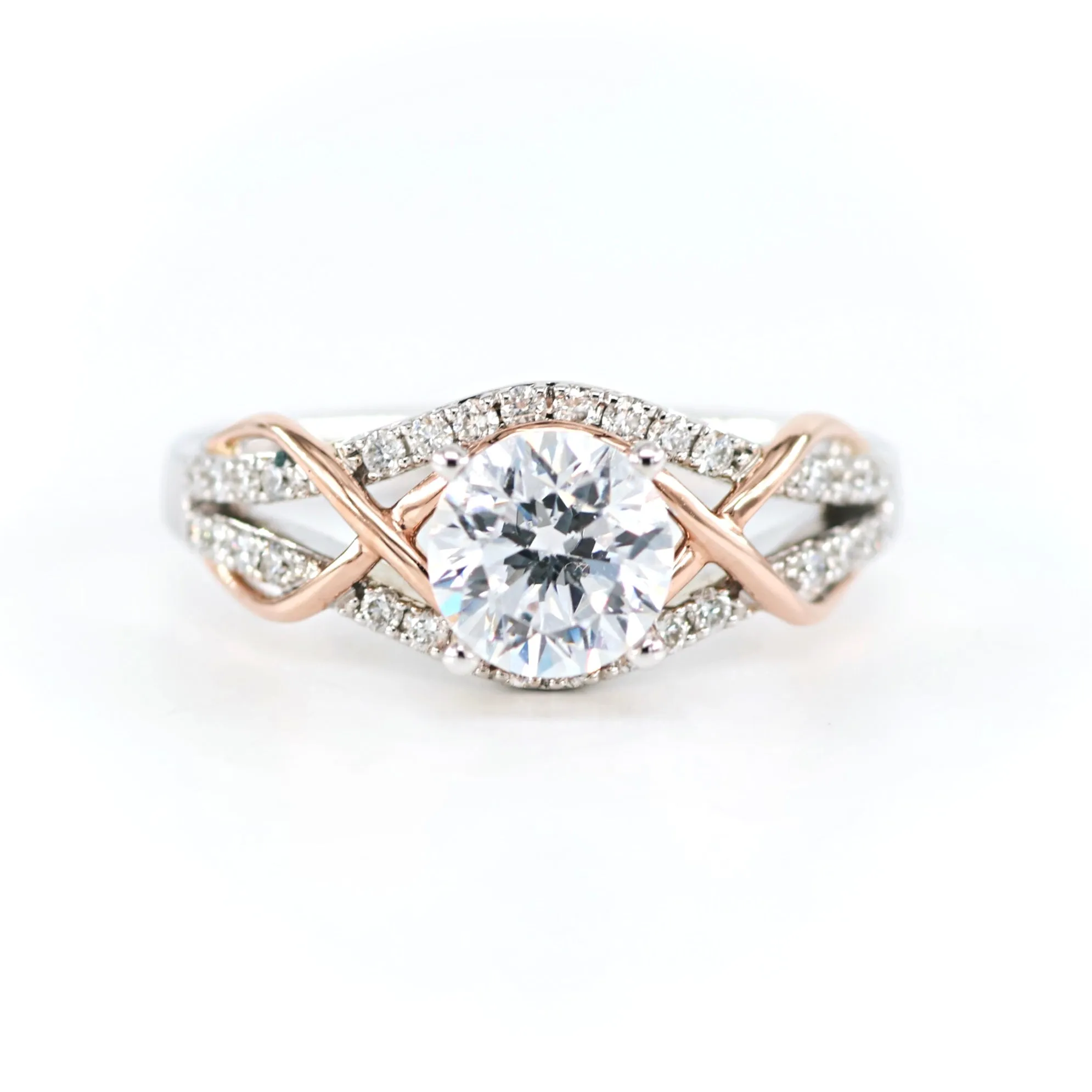 Round Diamond Engagement Ring 4690067