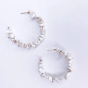 Scopello White Magnesite Chip Gemstone Hoops